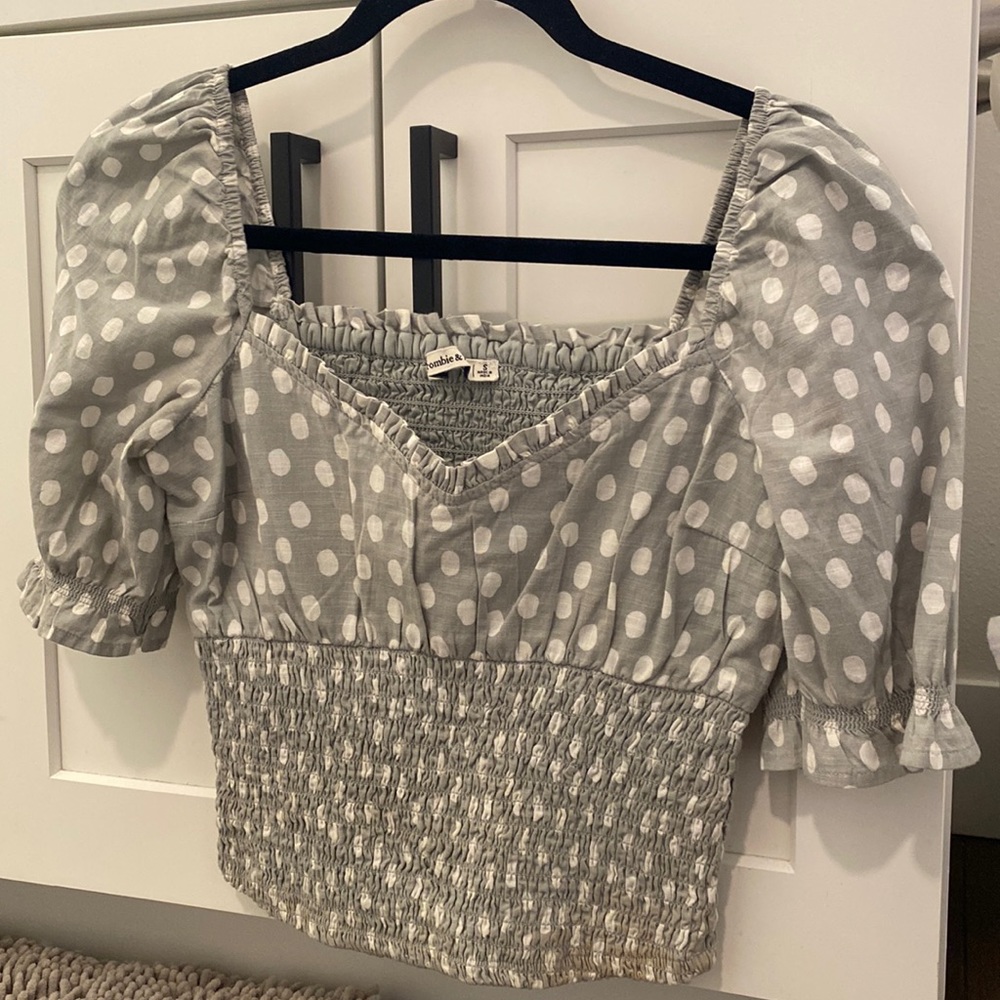 Abercrombie & Fitch crop top dots